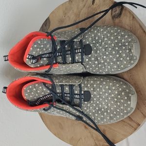 NikeLab Custom mid top